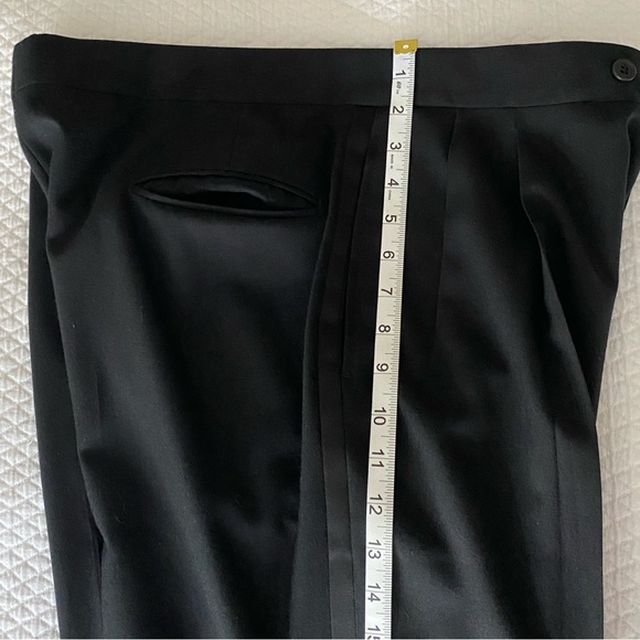 Jos. A. Bank Men’s Black Tuxedo Signature Collection - Picture 15 of 16